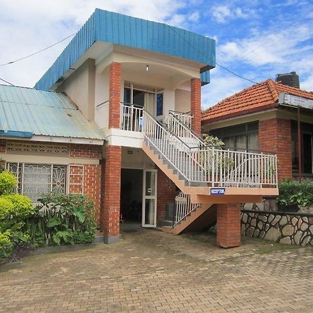 Keba Inn Lyamutundwe 외부 사진