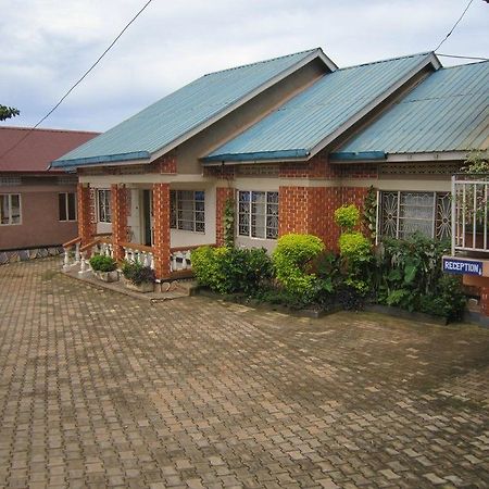 Keba Inn Lyamutundwe 외부 사진