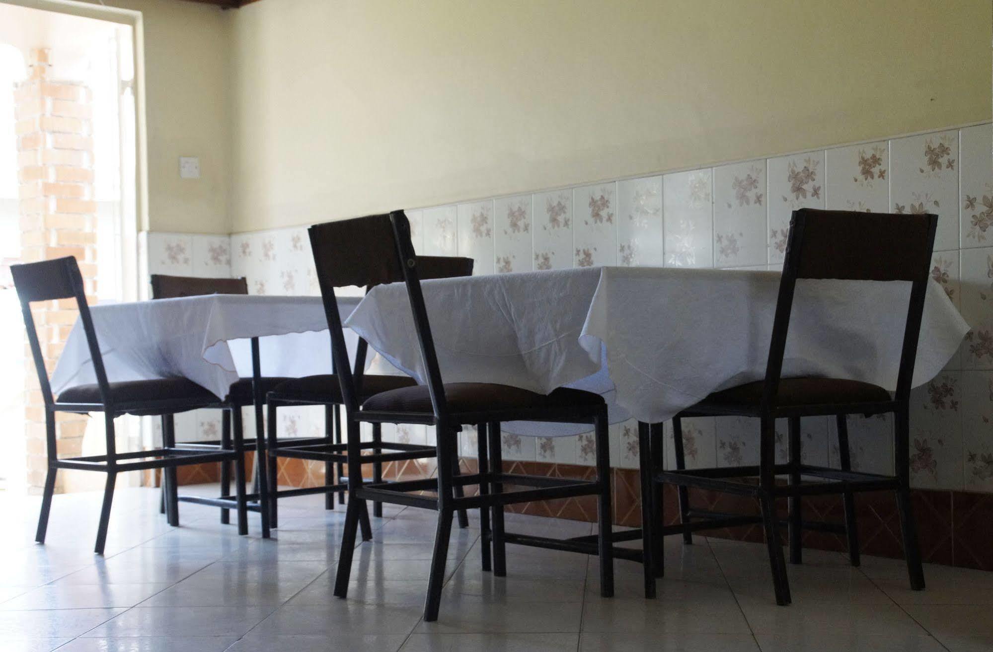 Keba Inn Lyamutundwe 외부 사진