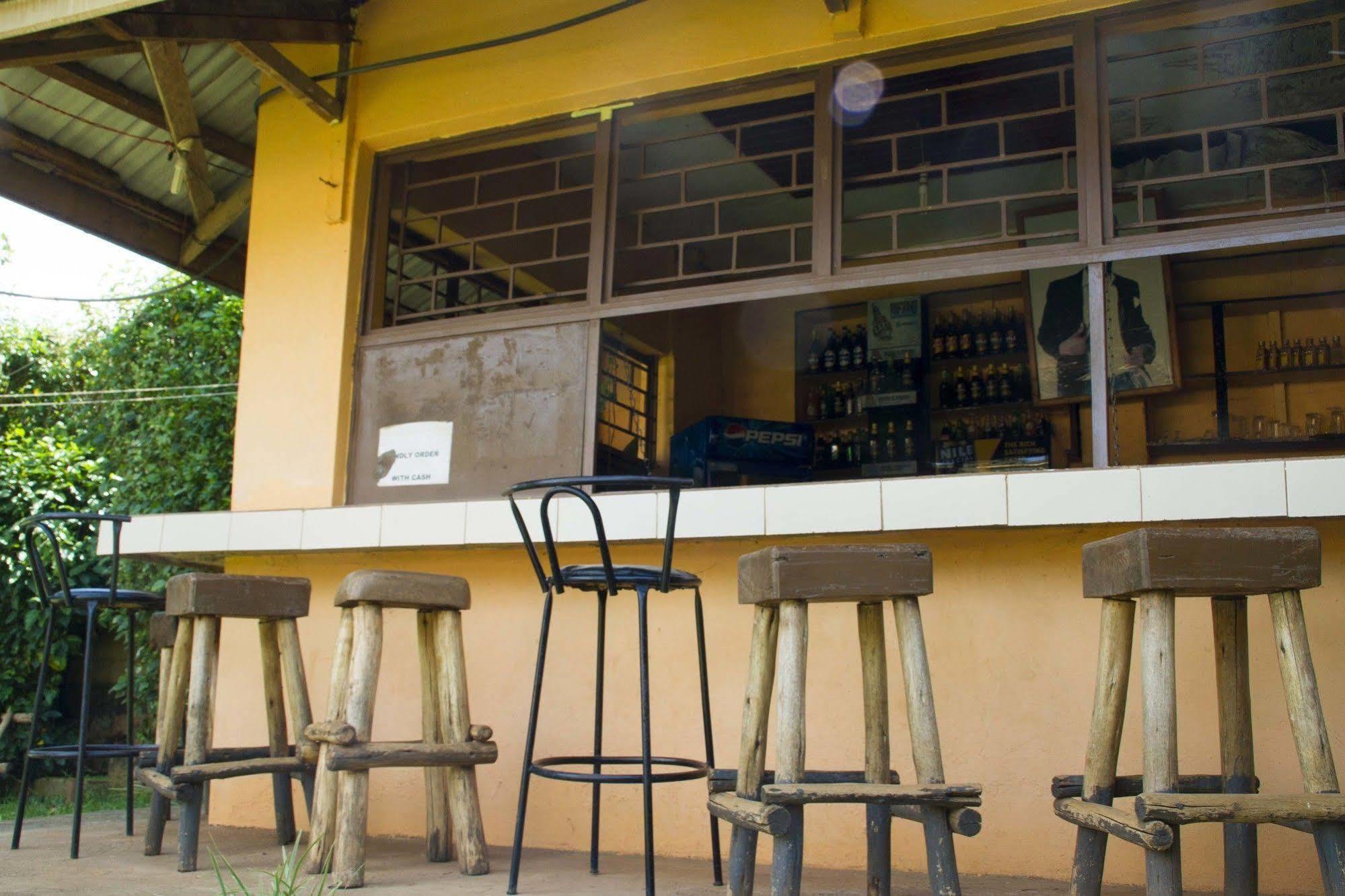 Keba Inn Lyamutundwe 외부 사진