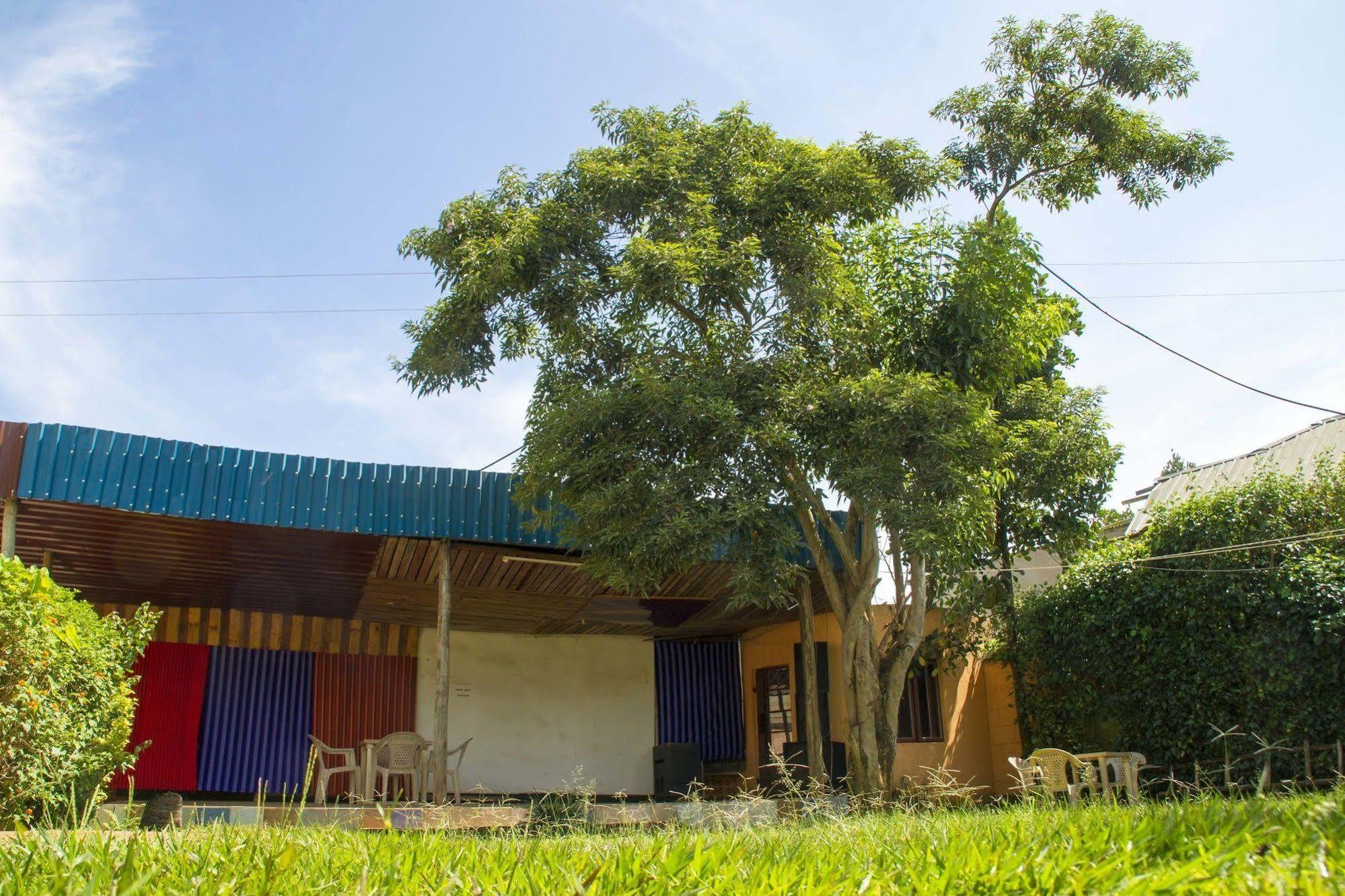 Keba Inn Lyamutundwe 외부 사진